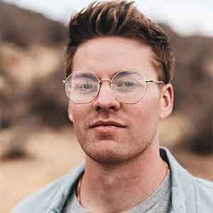 Linda Carter - Lead Crypto Analyst